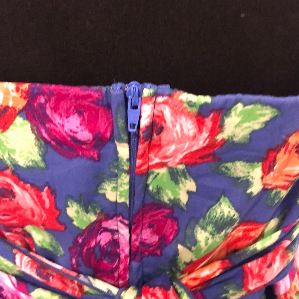 Summer Dress - Picture 7 of 11